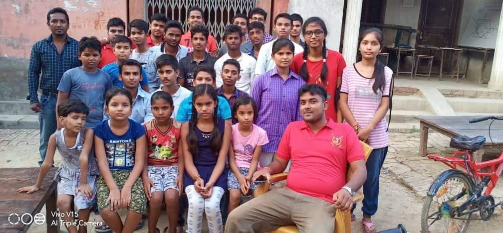Ajay is making needy children Abhay through education
