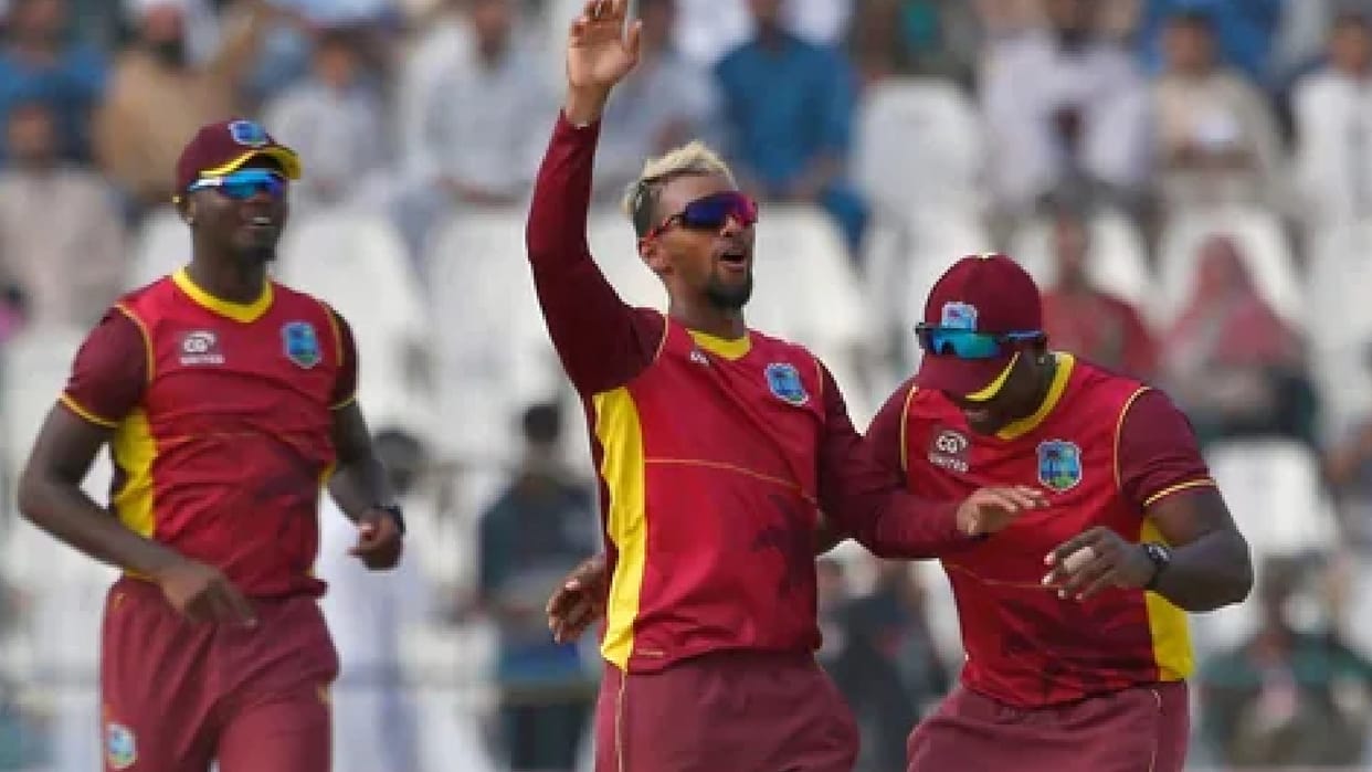 Pak vs WI West Indies captain and wicketkeeper Nicholas Pooran took four wickets against Pakistan video watch