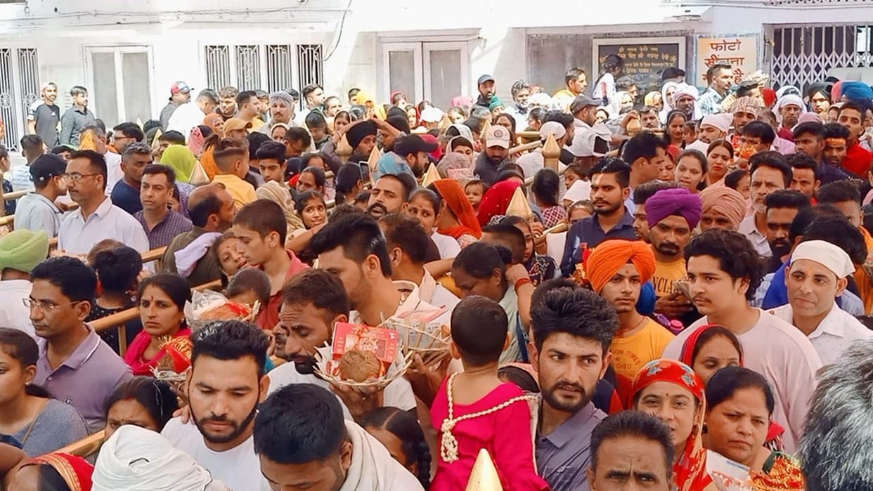 piligrimages in naina devi temple