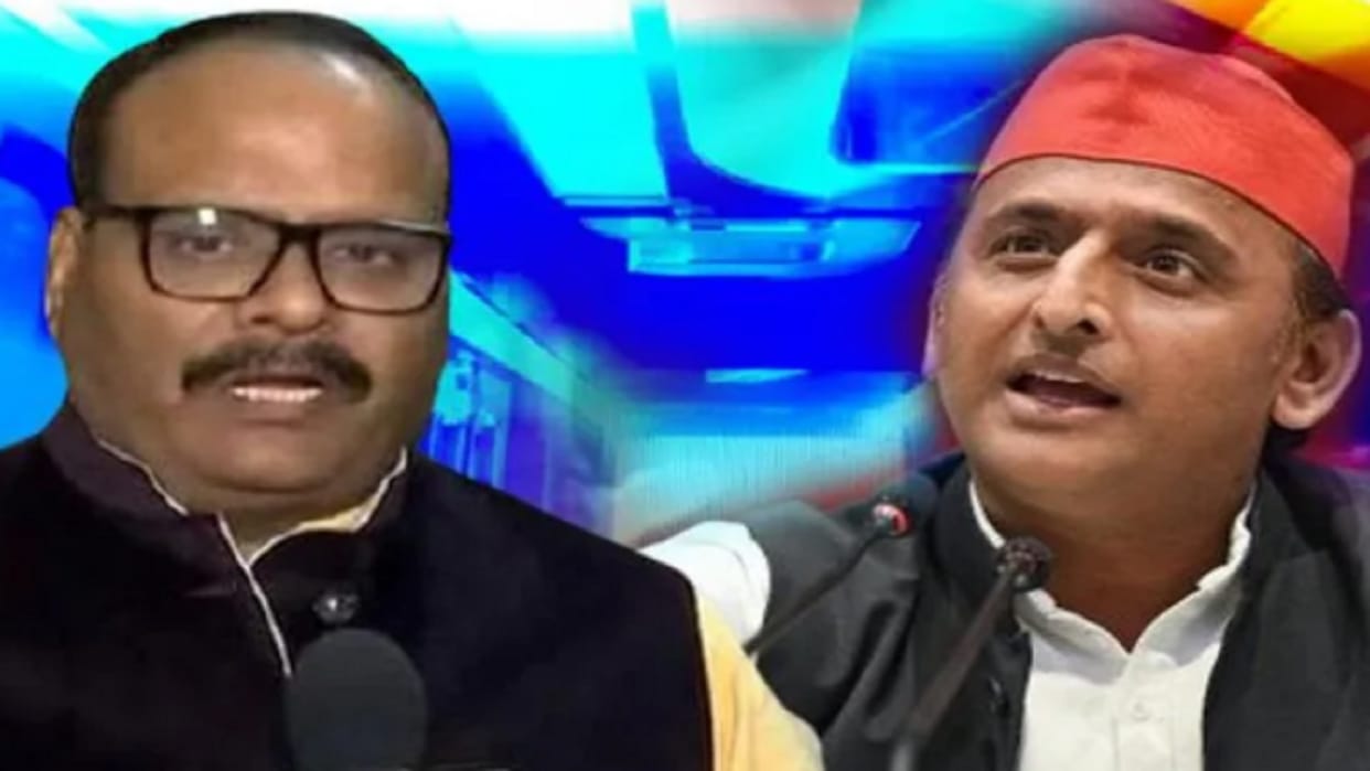 Brajesh Pathak's retaliation on Akhilesh's tweet: SP is seen in stone pelters and terrorists