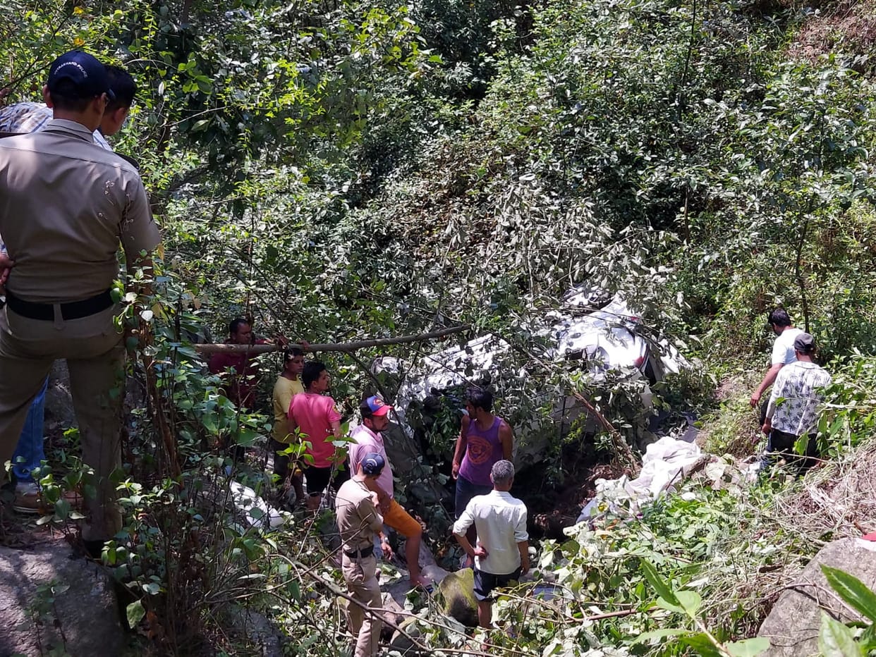 Car fell into ditch, four women of same family died