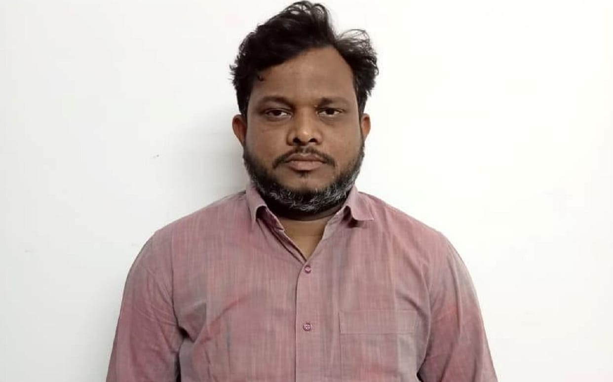 Himachal pradesh Police Bharti Paper Leak Case  Interstate gang member arrested in varanasi stf looking for others