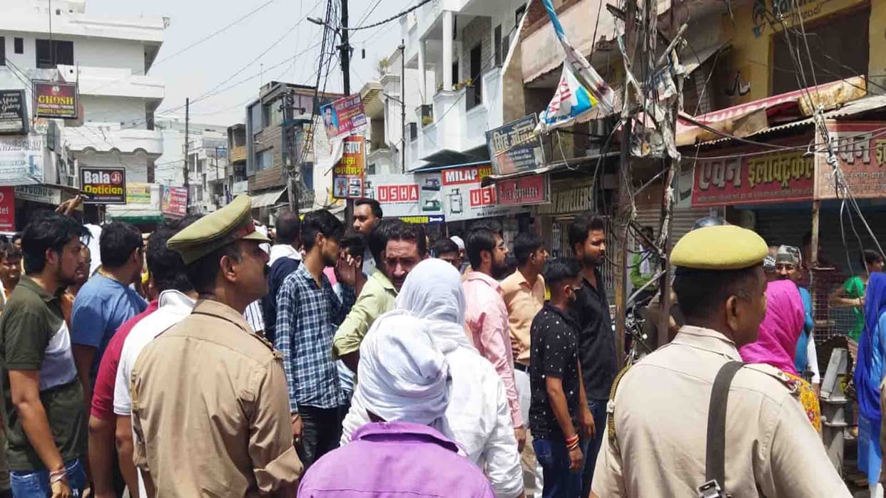 kanpur: BJP reached to demolish construction from private JCB, clashes with women and shopkeeper