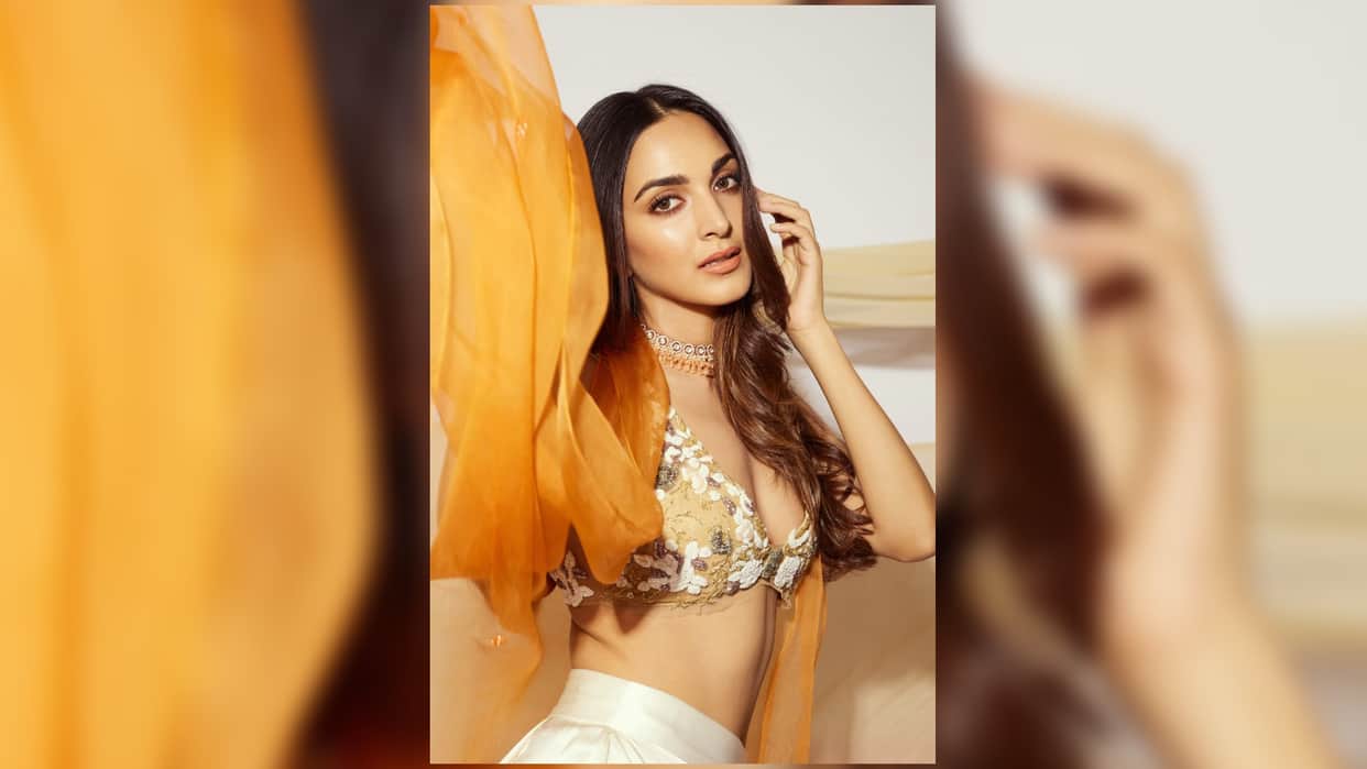 Kiara Advani completed eight years in Hindi cinema, actress celebrated with fans across the world in Special way