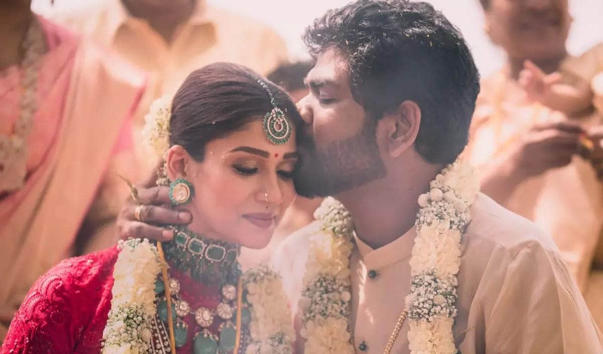 nayanthara back her honeymoon Joins Shahrukh Khan for Jawan shoot