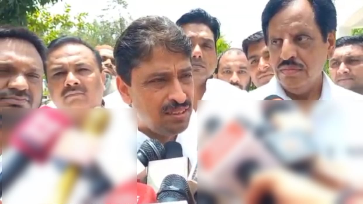 Saharanpur Violence: Former MLA Imran Masood met SSP Akash Tomar and demanded a fair investigation