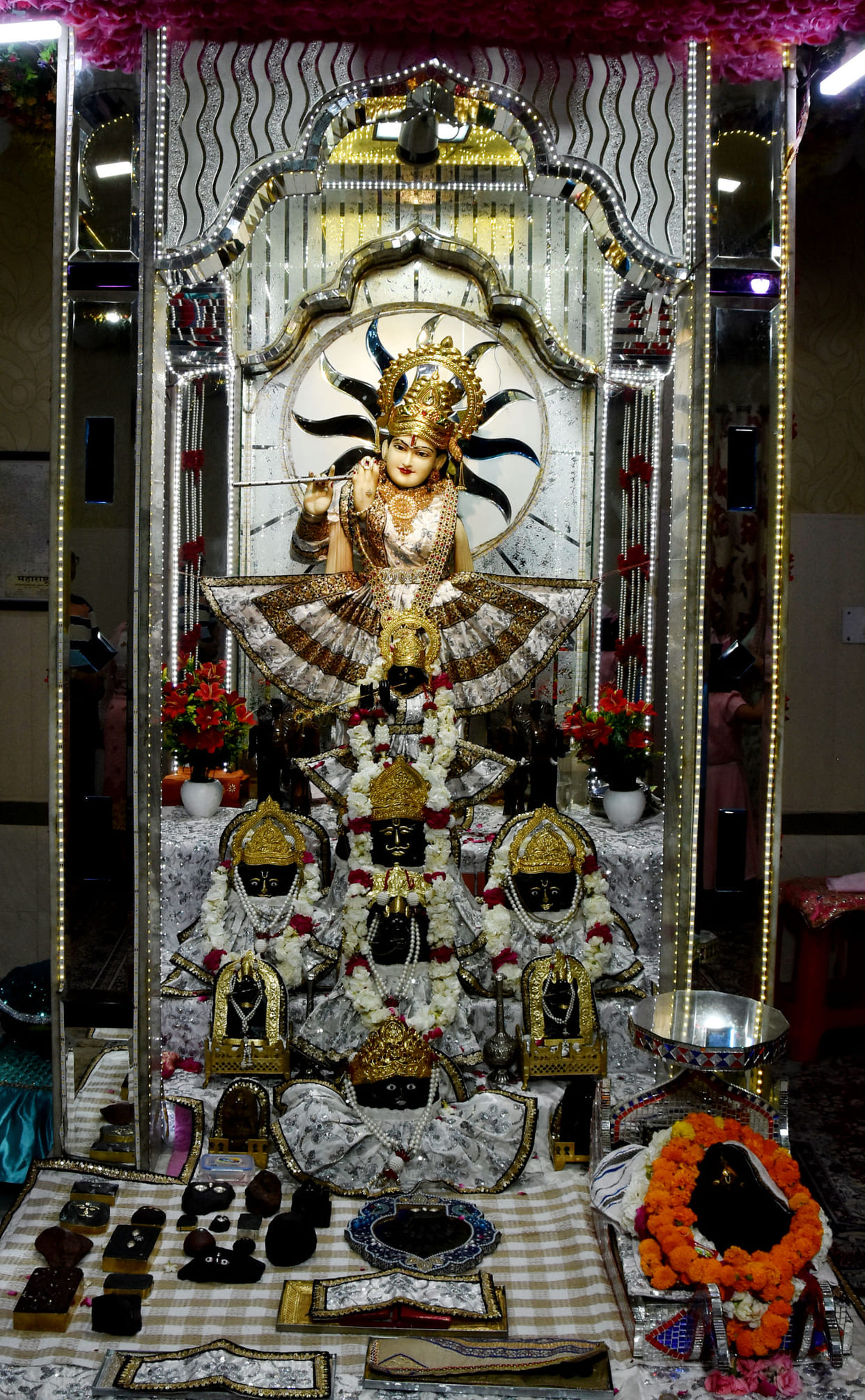 This request is Chakradhar Swami, please keep showering