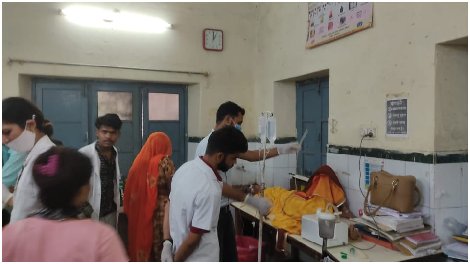 Mother gave poison to five year girl then ate herself Ajmer Rajasthan