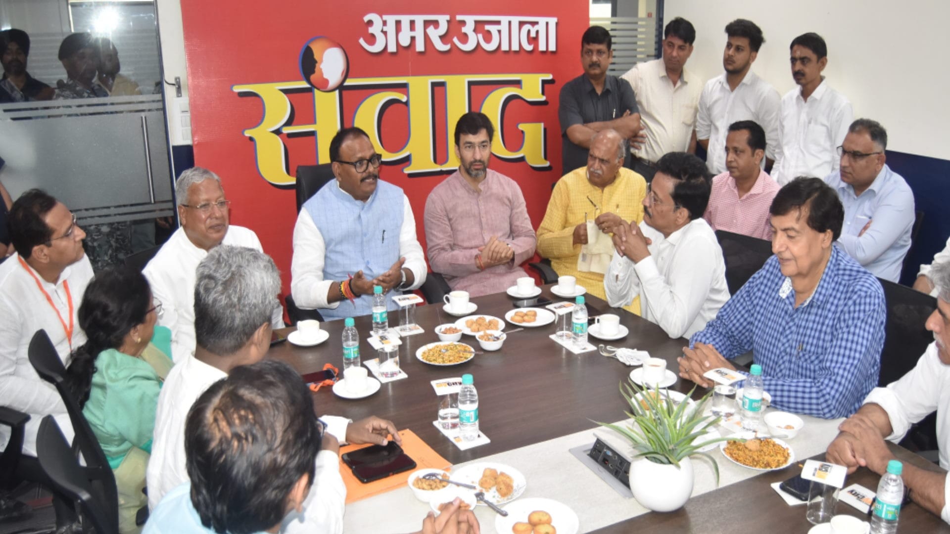 Samwaad: Deputy Chief Minister said in dialogue with doctors, Says doctors should work with service