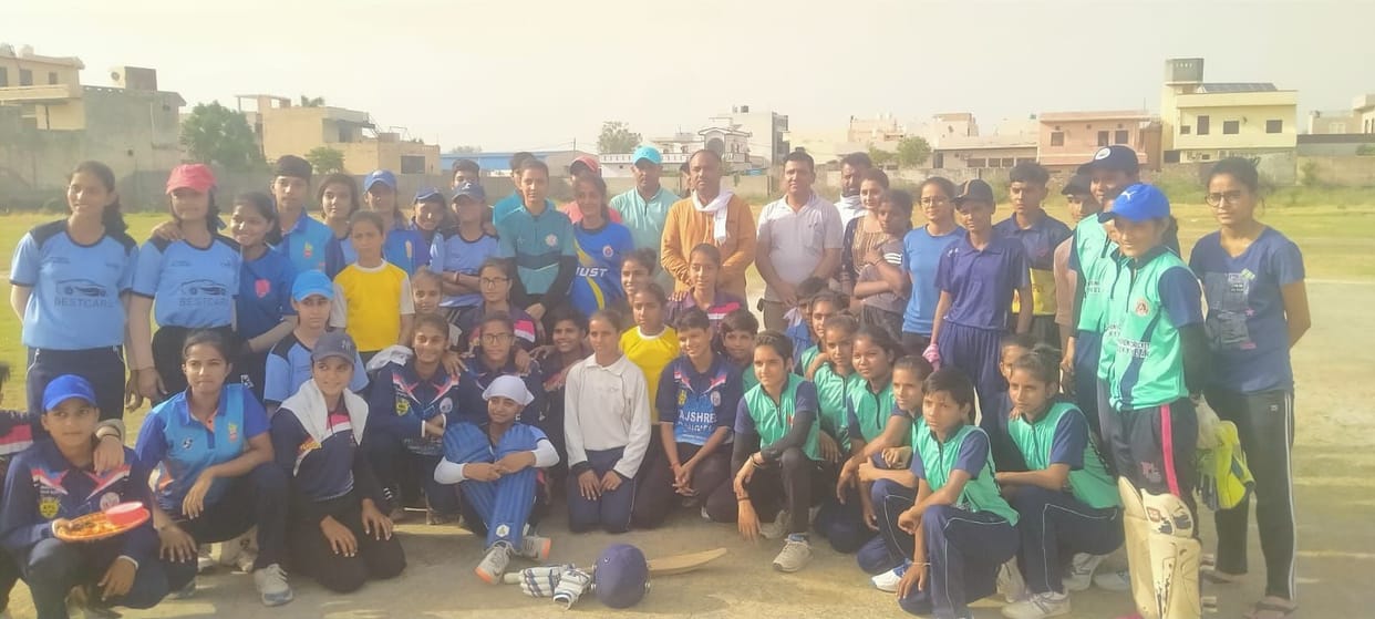 Women hit fours and sixes in the match