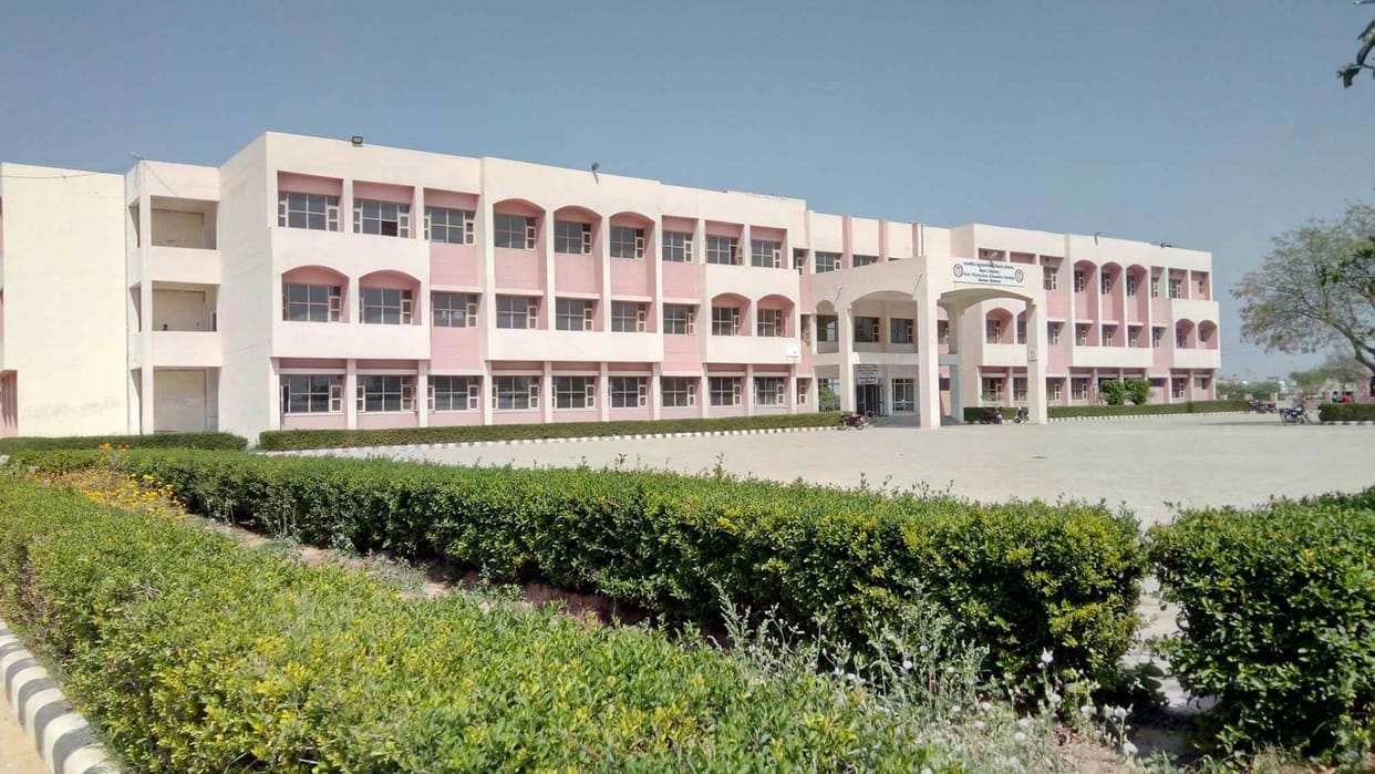 ITI professor commits suicide by swallowing poisonous substance in Meham of Rohtak