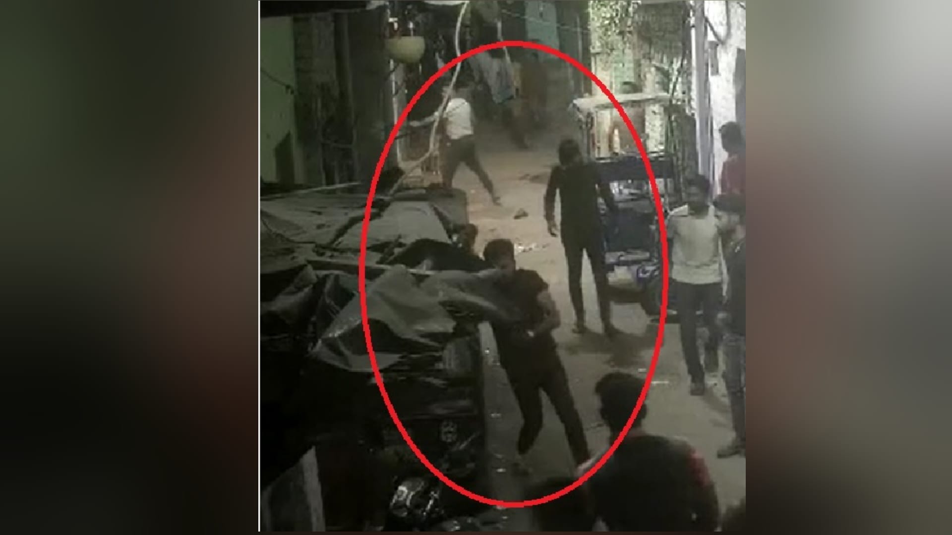 delhi murder case Brother-In-Law stabbed to death after a minor altercation on Minto Road in delhi cctv footage see photos