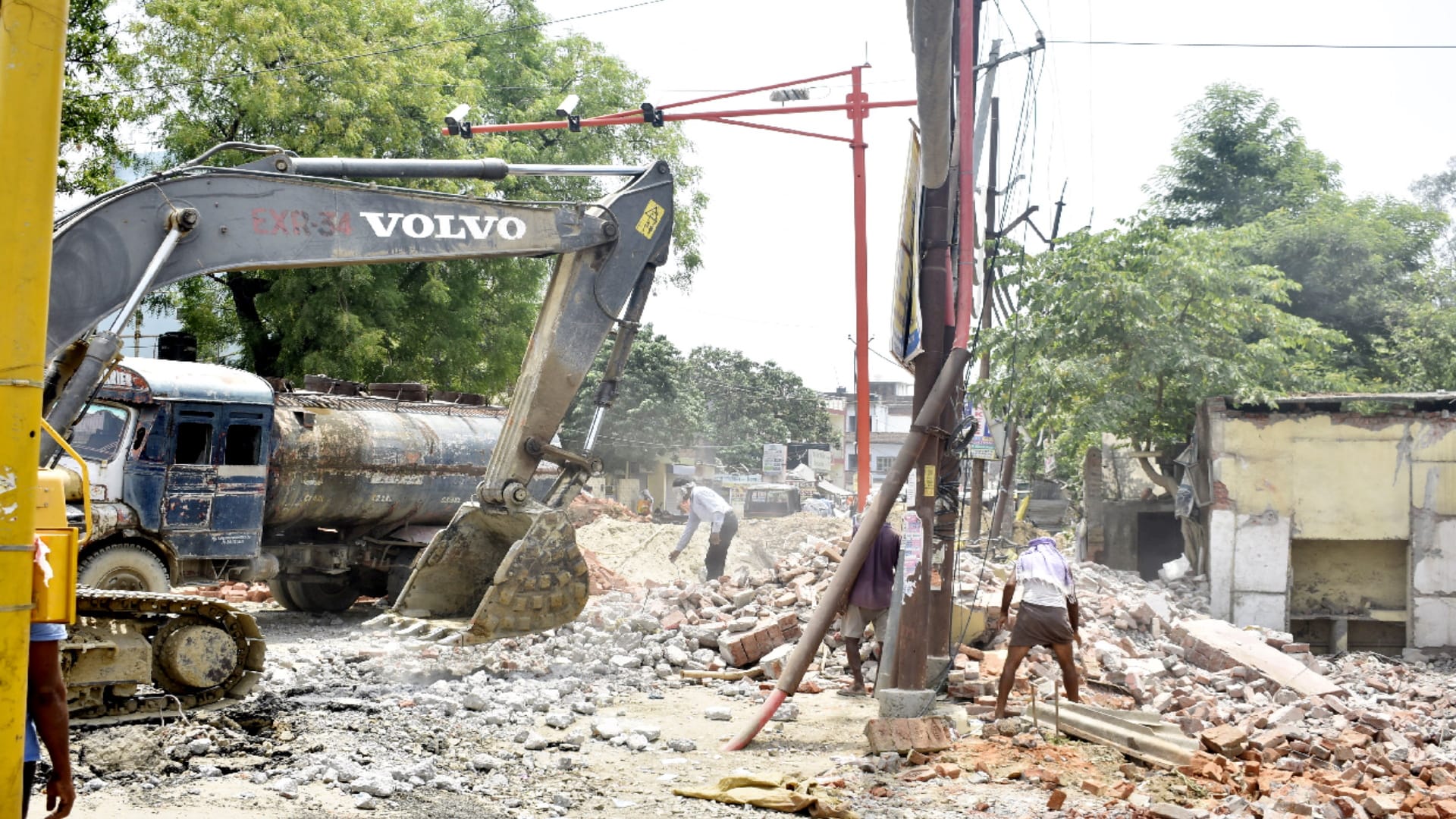 Gorakhpur Monsoon knock on 31 Out of 30 projects incomplete