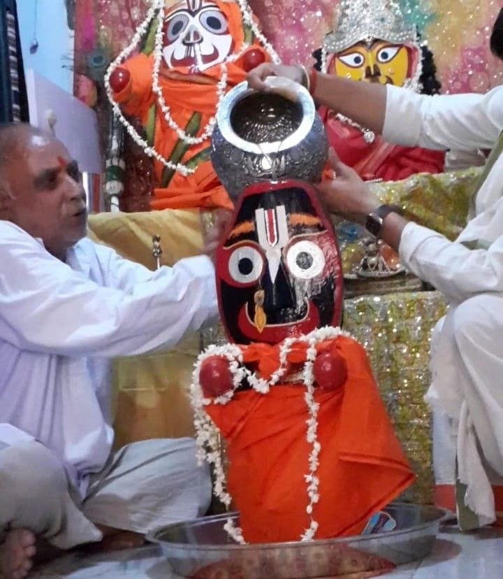 Hathras: Lord Jagannath suffers from fever after taking bath in 108 urns