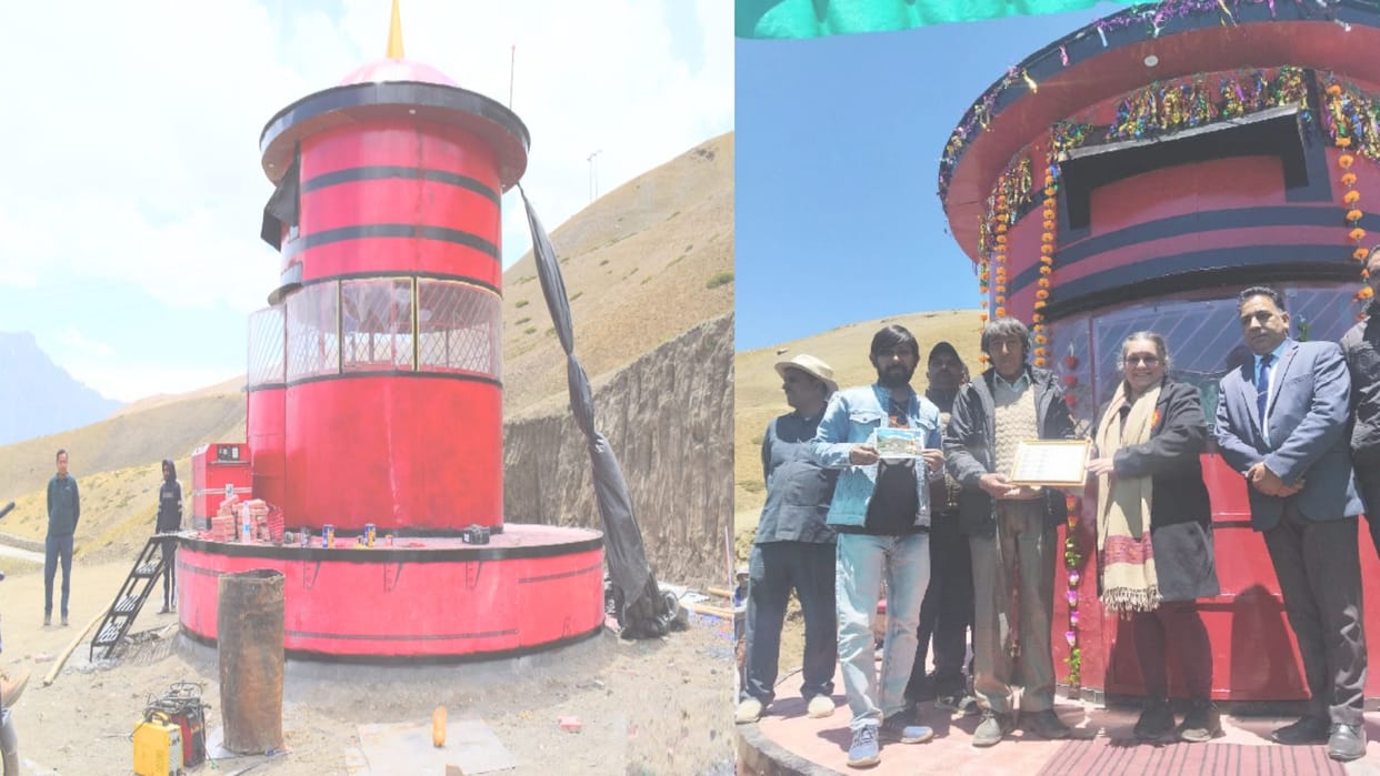 World Hightest letter box like post office started in Hikkim spiti himachal