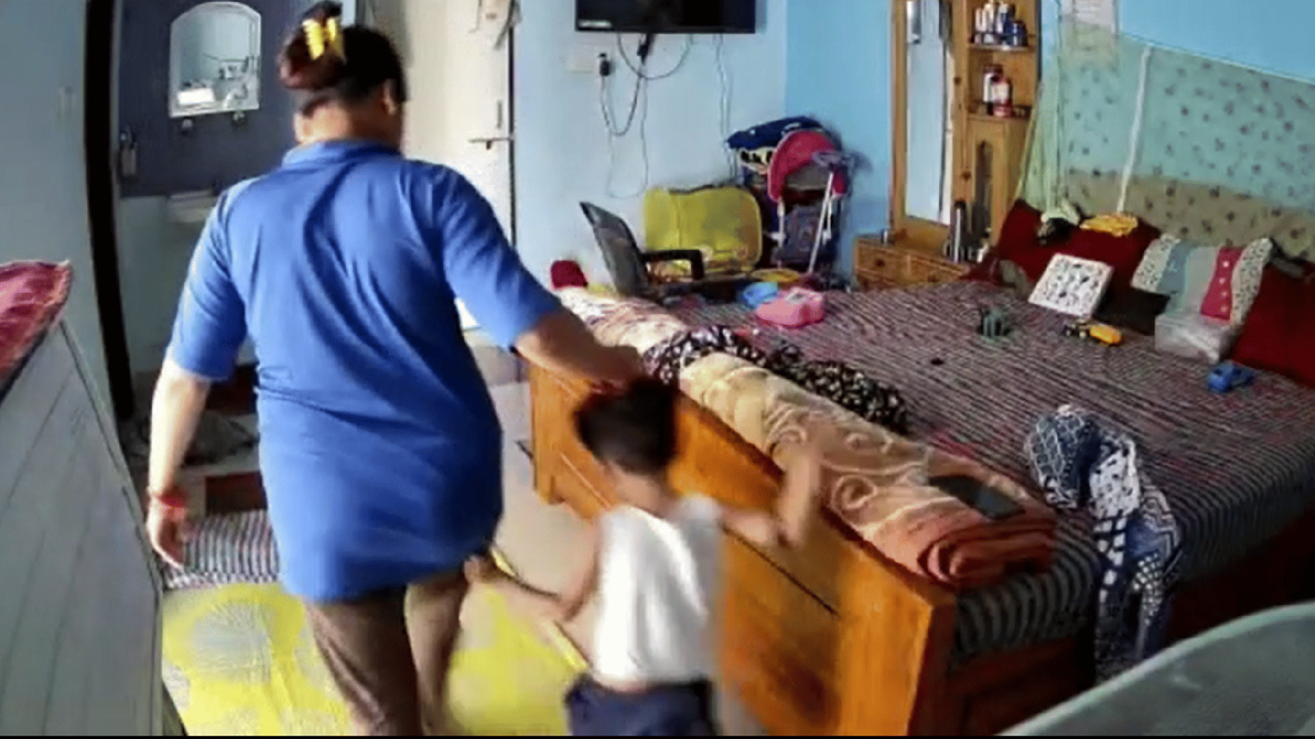 Jabalpur News: Hired to taking care of 2-year-old child, caught strangulating him, used to beat him every day