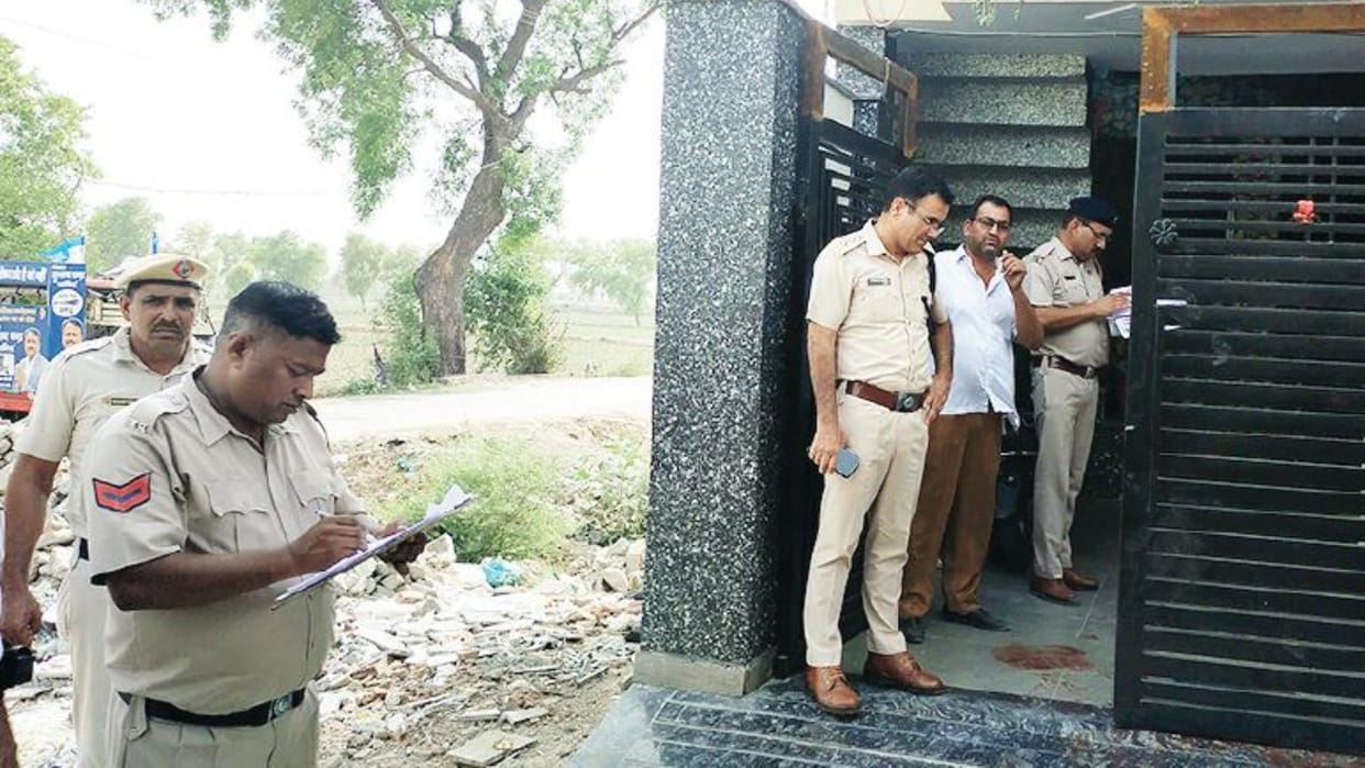 After the murder of Yogita an atmosphere of sorrow and anger in Fatehabad