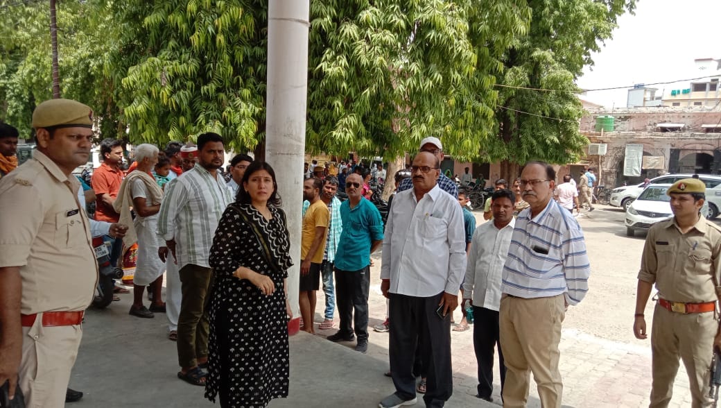 Hospital staff absent, sought clarification