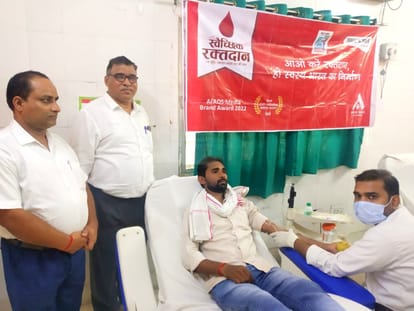 World Blood Donor Day 2022, Amar Ujala Foundation's blood donation camp, tremendous enthusiasm among people