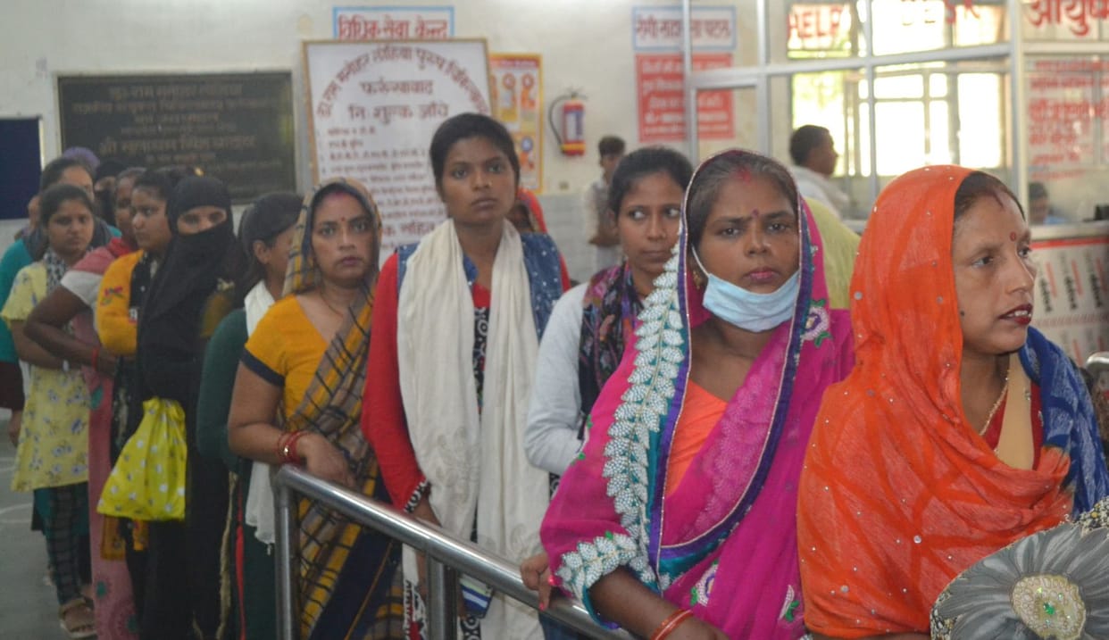 lohiya hospital,farrukhabad news,doctor