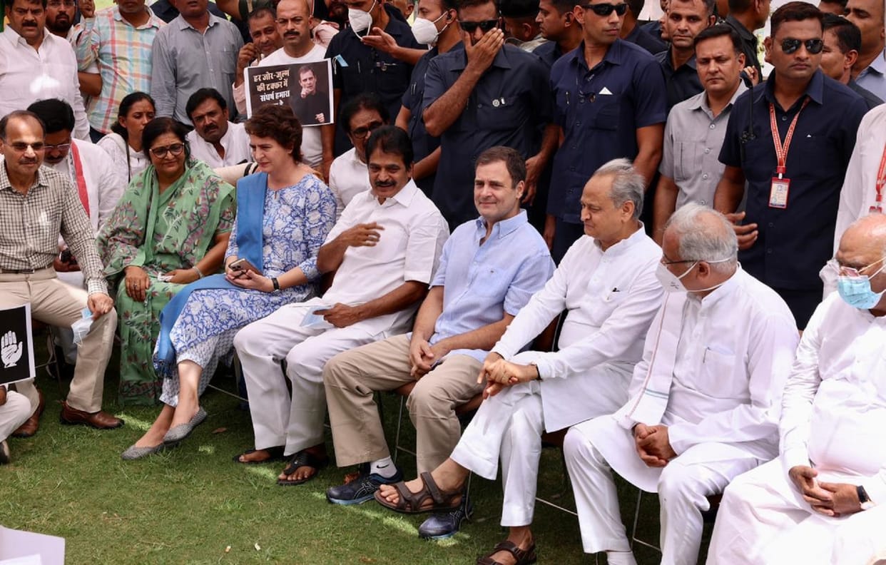 National Herald Case: Like Rahul Gandhi about 10 years ago PM Modi also appeared before the SIT and faced its questions