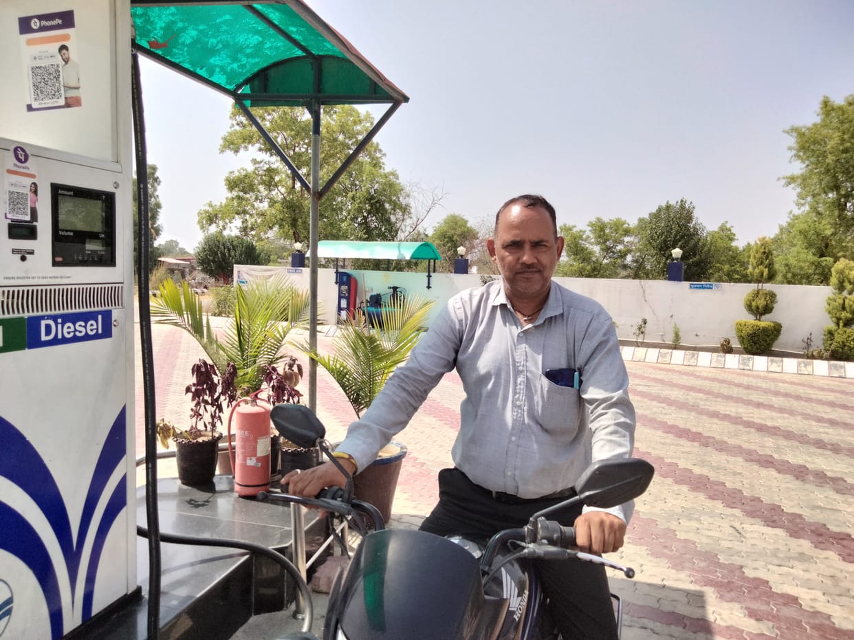 Due to non-availability of petrol and diesel in many areas of Una, the situation started getting worse.