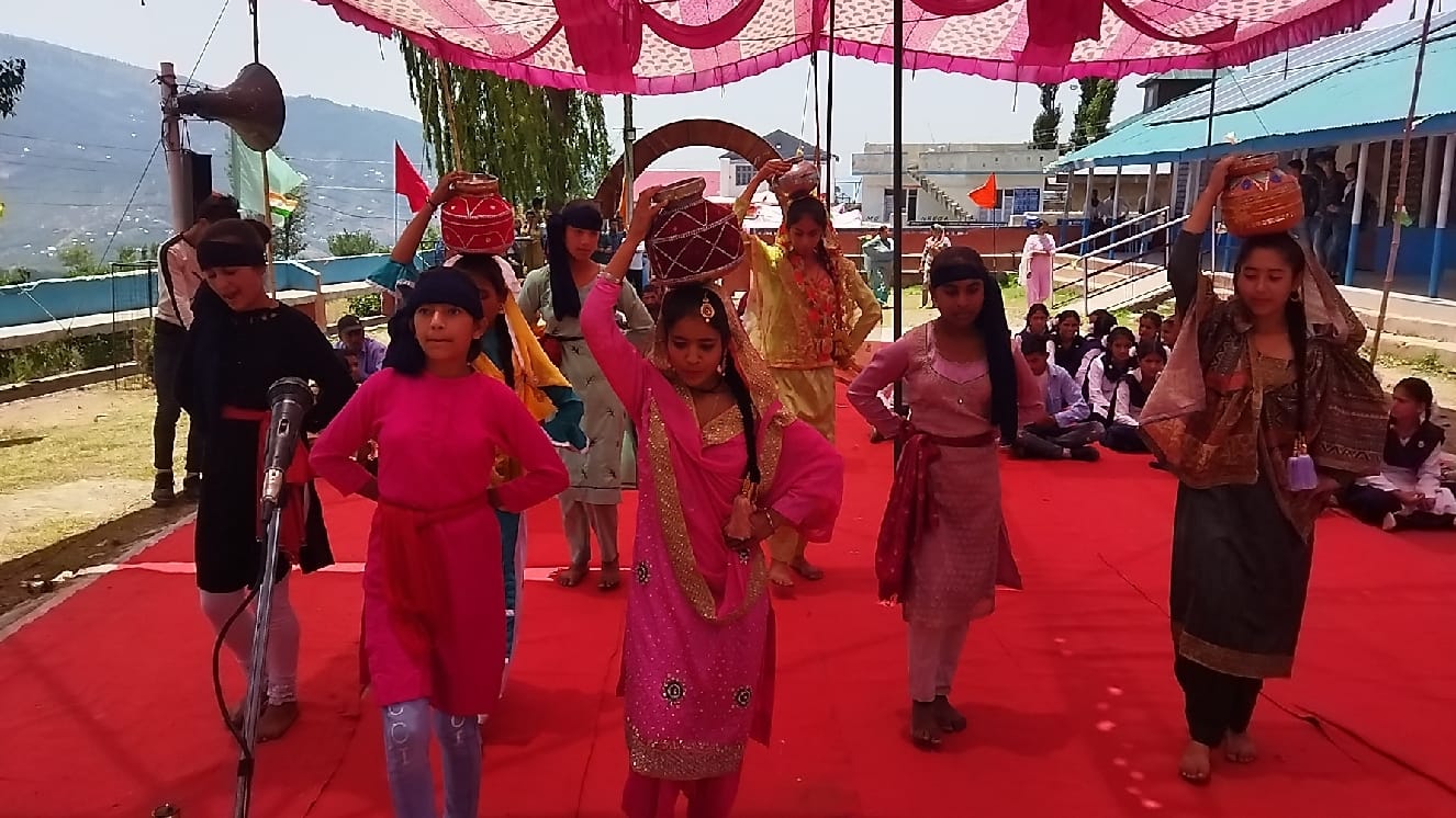 Sudhmahadev Mela 2022: Huge people participate at Sudhmahadev fair thousands of devotees came to pray mahadev temple