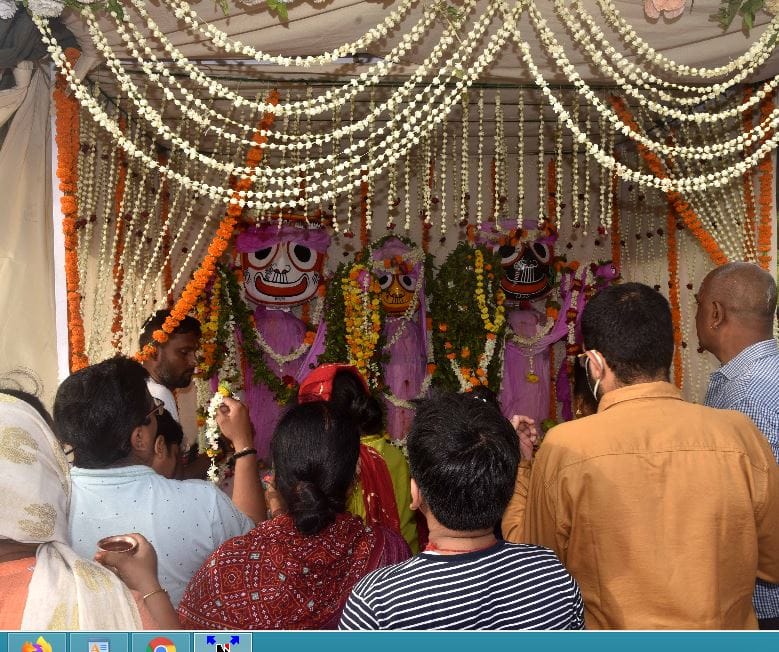 On request of the devotees, bathing  continuously, the caretaker ill
