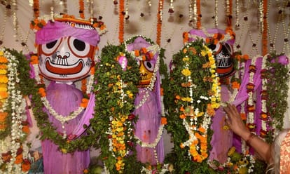 On request of the devotees, bathing  continuously, the caretaker ill