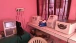 दिबियापुर सीएचसी में बंद रखी सीबीसी व बायोकेमिस्ट्री मशीन। संवाद