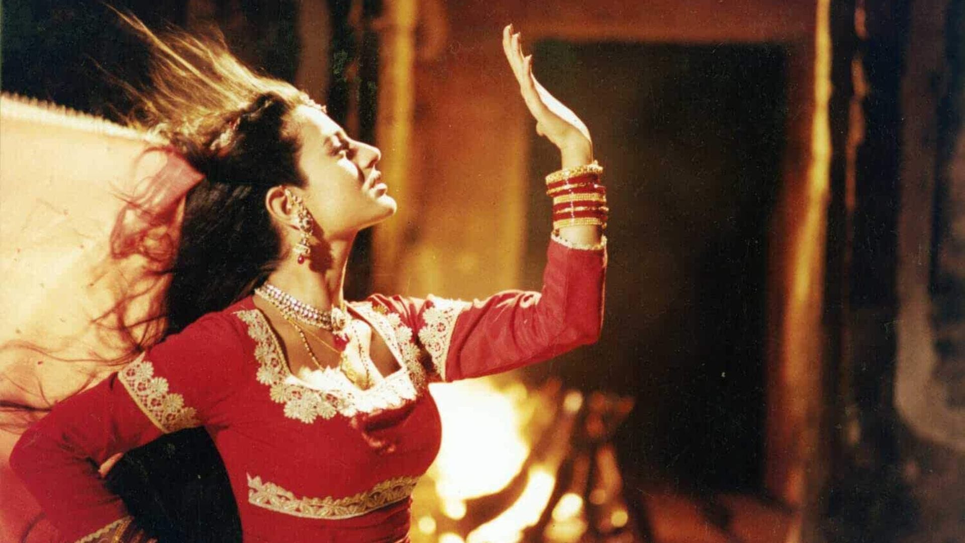 21 years of Gadar Ek Prem Katha Sunny Deol Anil Sharma Shaktiman Amisha Patel Zee Studios interesting facts