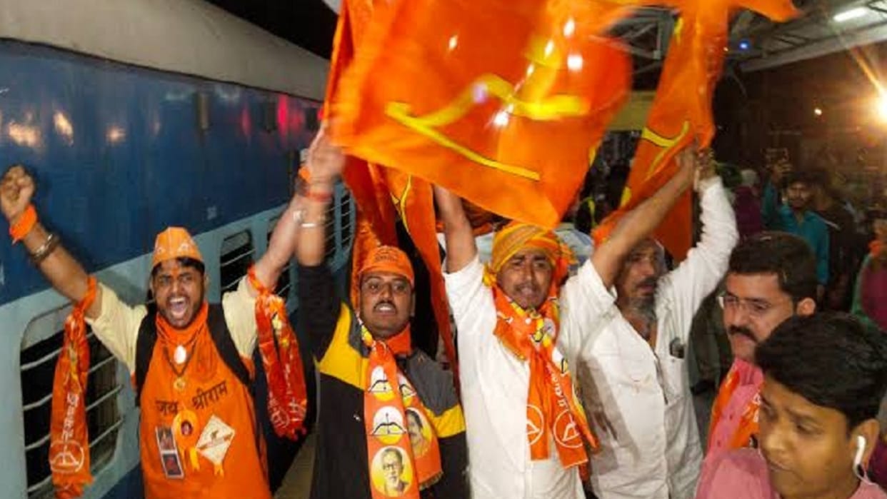 1200 Shiv sainik arrived to Ayodhya.
