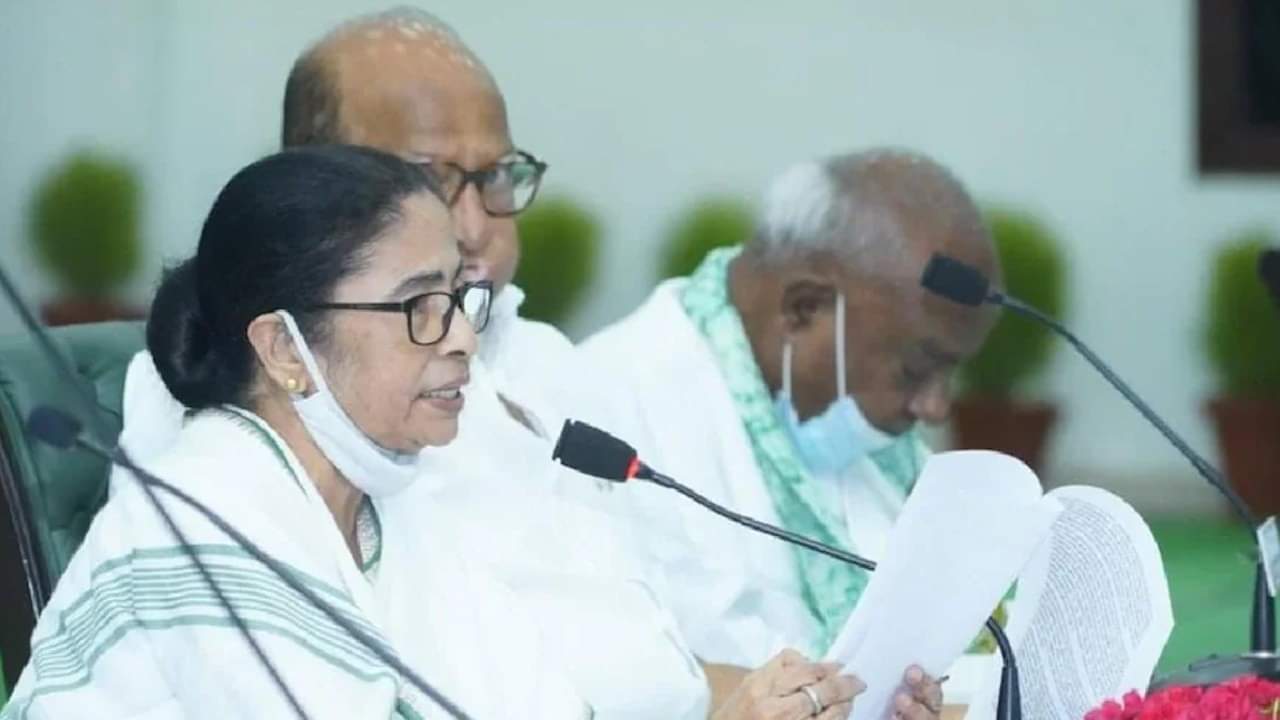 West Bengal: Mamta created a Chakravyuh for BJP through nine new ministers, babul supriyo also take oath as a