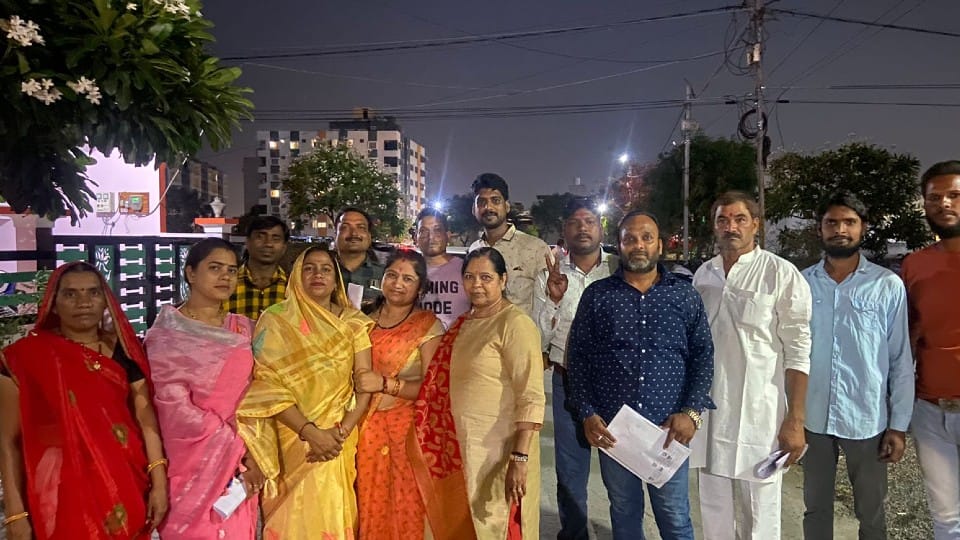Interview: Sarpanch candidate with probably the most degrees in MP, studies are still going on, know who are they and what is their vision
