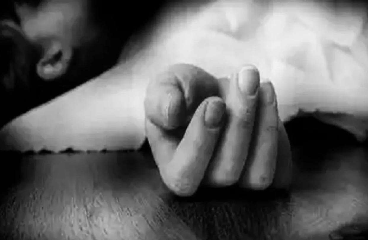 Banda: Sister died after consuming toxic food
