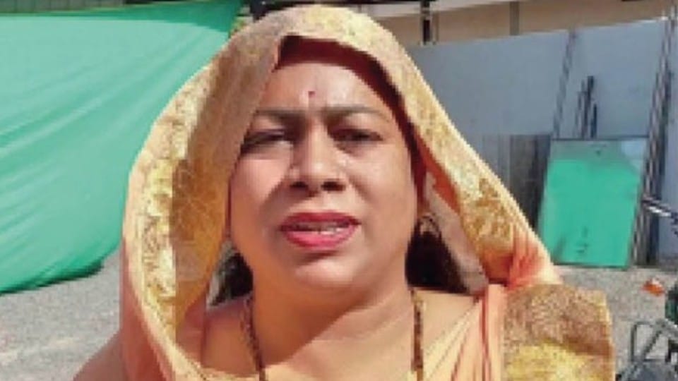 Interview: Sarpanch candidate with probably the most degrees in MP, studies are still going on, know who are they and what is their vision