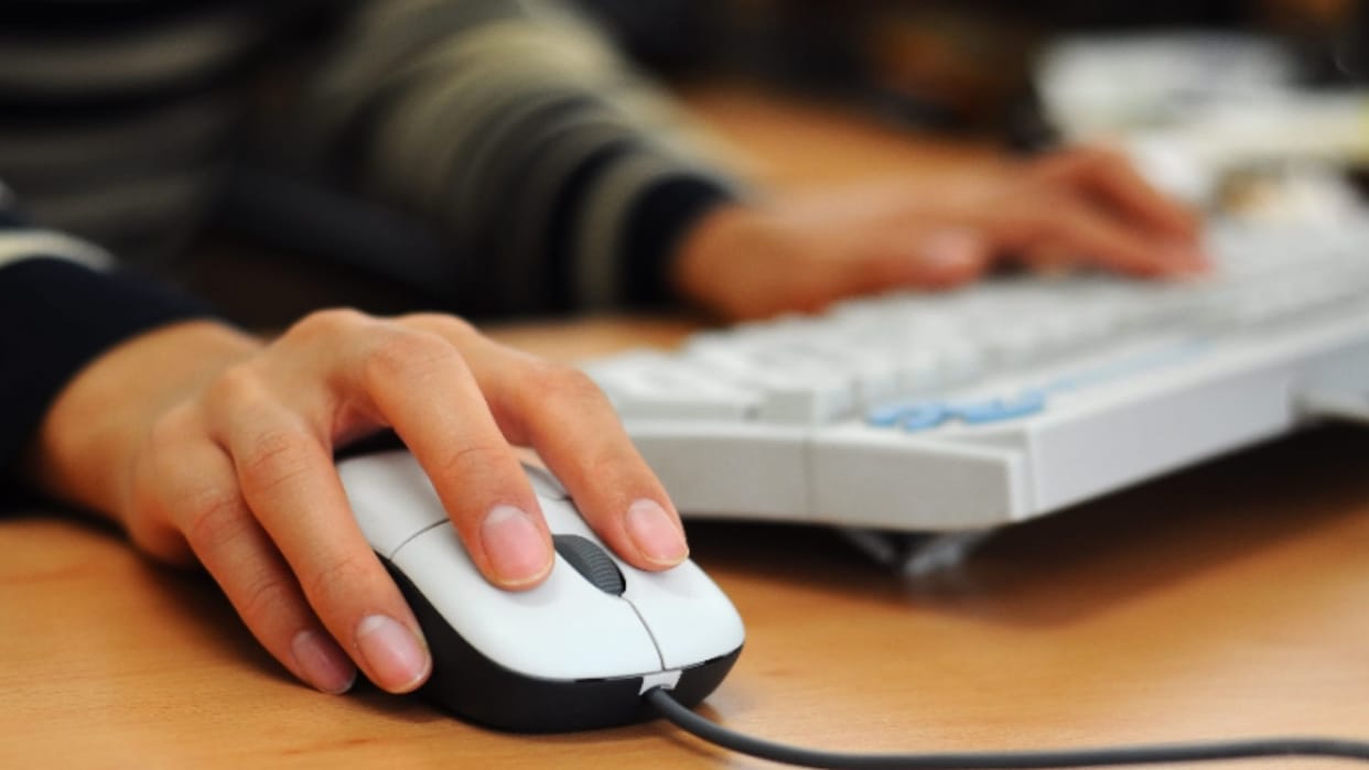 Illegal telephone exchange in Meerut: Intelligence team engaged in investigation for sevral hours