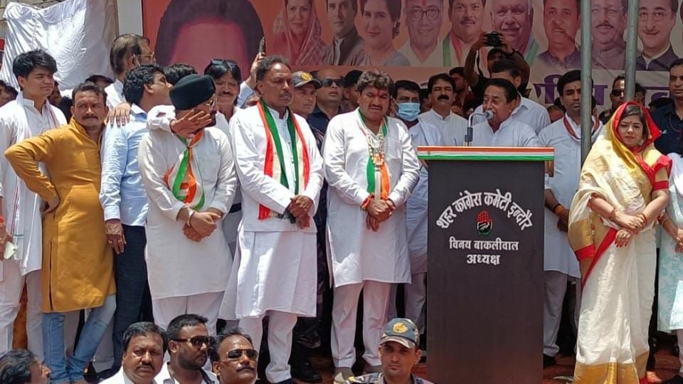 Indore News: Kamal Nath reached Indore said - there is no better candidate than Sanjay, if my bus goes, I should transfer him to Chhindwara