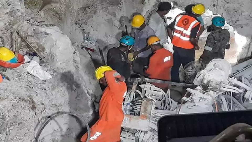 Photos of Chhattisgarh News Janjgir Champa Borewell Rahul Sahu Rescue Operation More Than 90 Hours