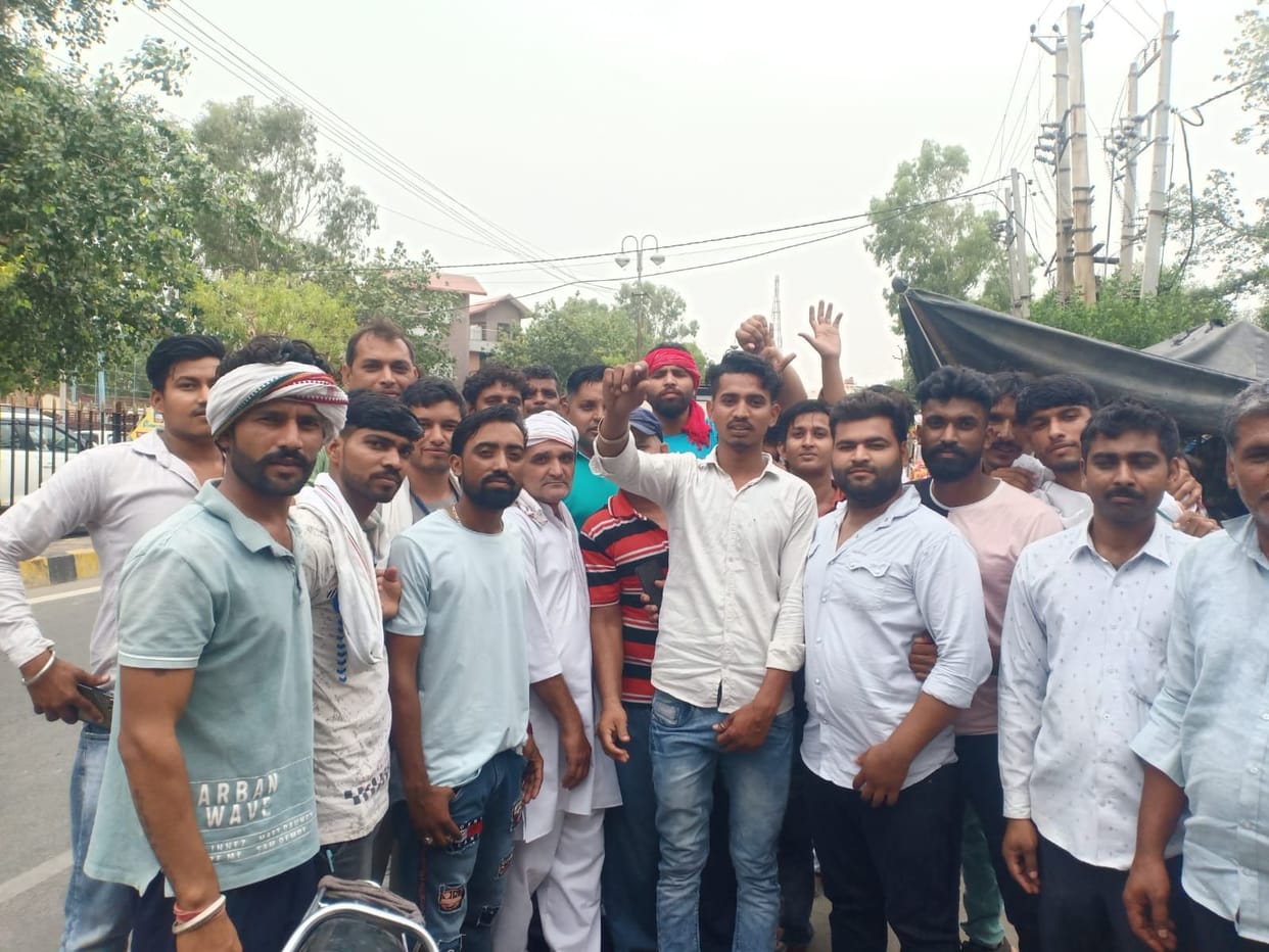 Contract workers did not get salary for eight months, 200 families on the verge of starvation