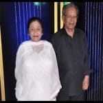निर्देशक जे ओमप्रकाश अपनी पत्नी के साथ