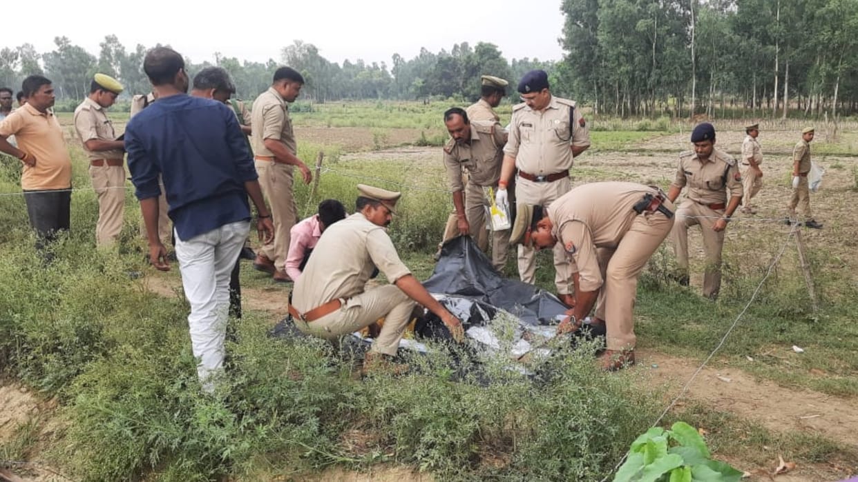 A man murdered in baddupur thana kshetra in Barabanki.