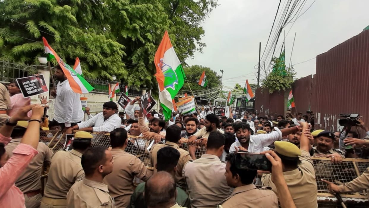 Congress leaders and activists protest in Uttar Pradesh many house arrested.