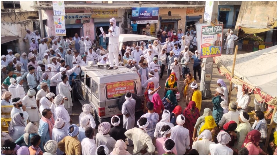 Farmers gherao Tehsil office in Churu Taranagar clash with police