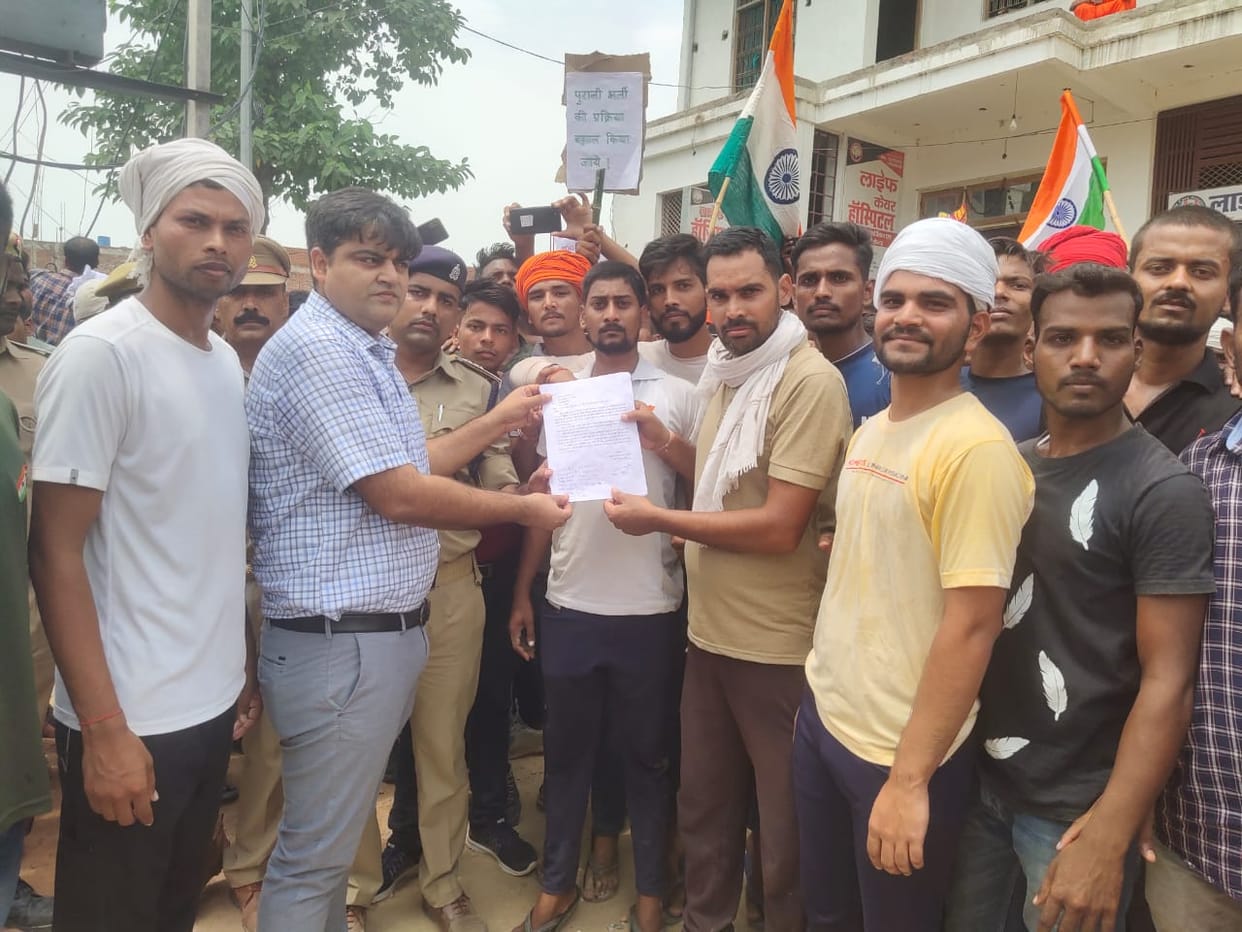 Youths came out in protest against four years of service in the army
