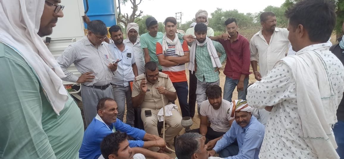 Farmers and villagers protested and stalled power supply for four hours