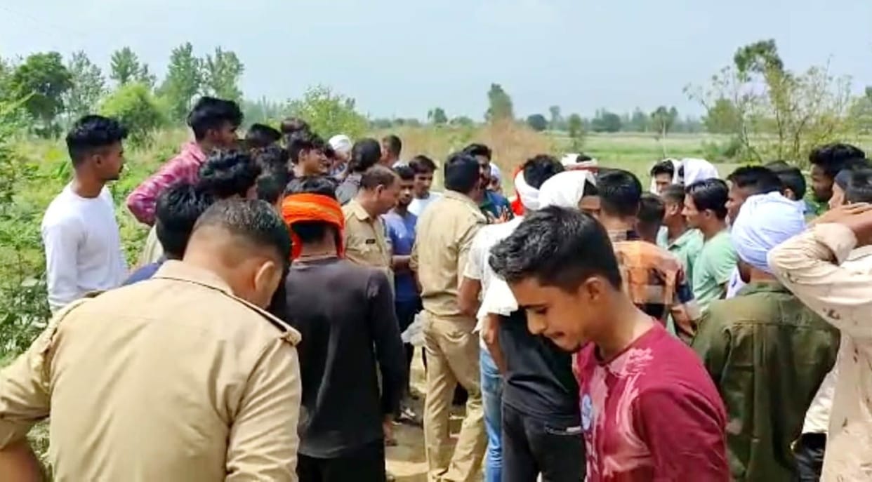 Agneepath protest in Ratanpuri, Panchayat of RLD on July 3