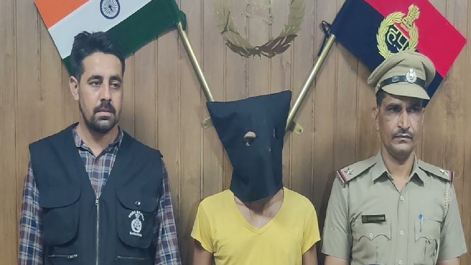 in the name of lawrence bishnoi and kala jathedi man demanded ransom of five crores from wife former owner in gurugram