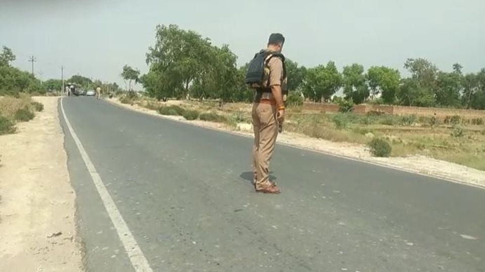 rewardee miscreant arrested in encounter in Mainpuri