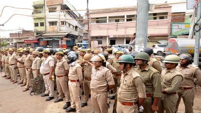 prayagraj violence: First Juma today after the ruckus, force deployed everywhere, flag march